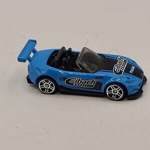 Hot Wheels ‘15 Mazda MX-5 Miata DHP05 Toy Race Car Blue